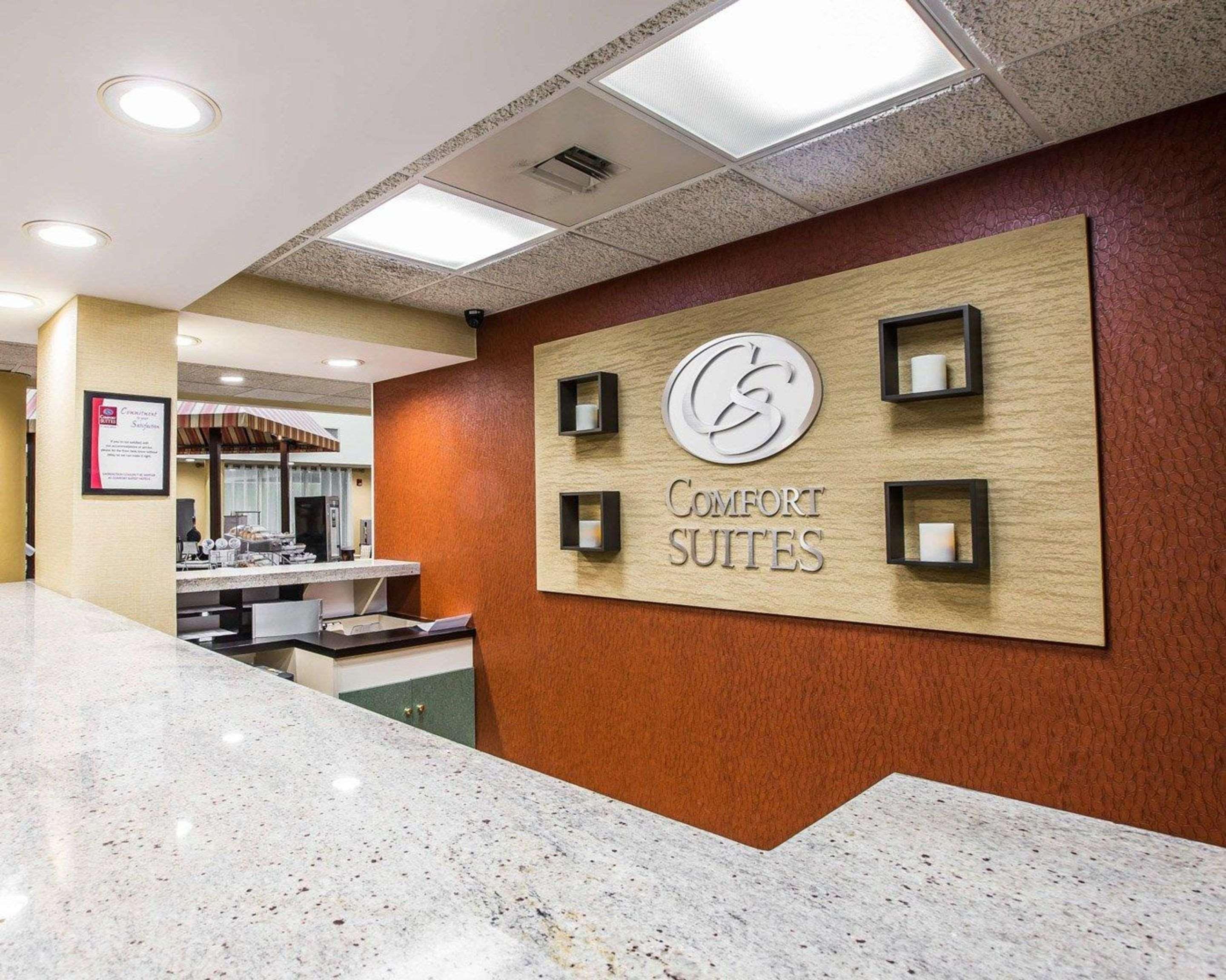 Comfort Suites Anderson-Clemson Exterior photo